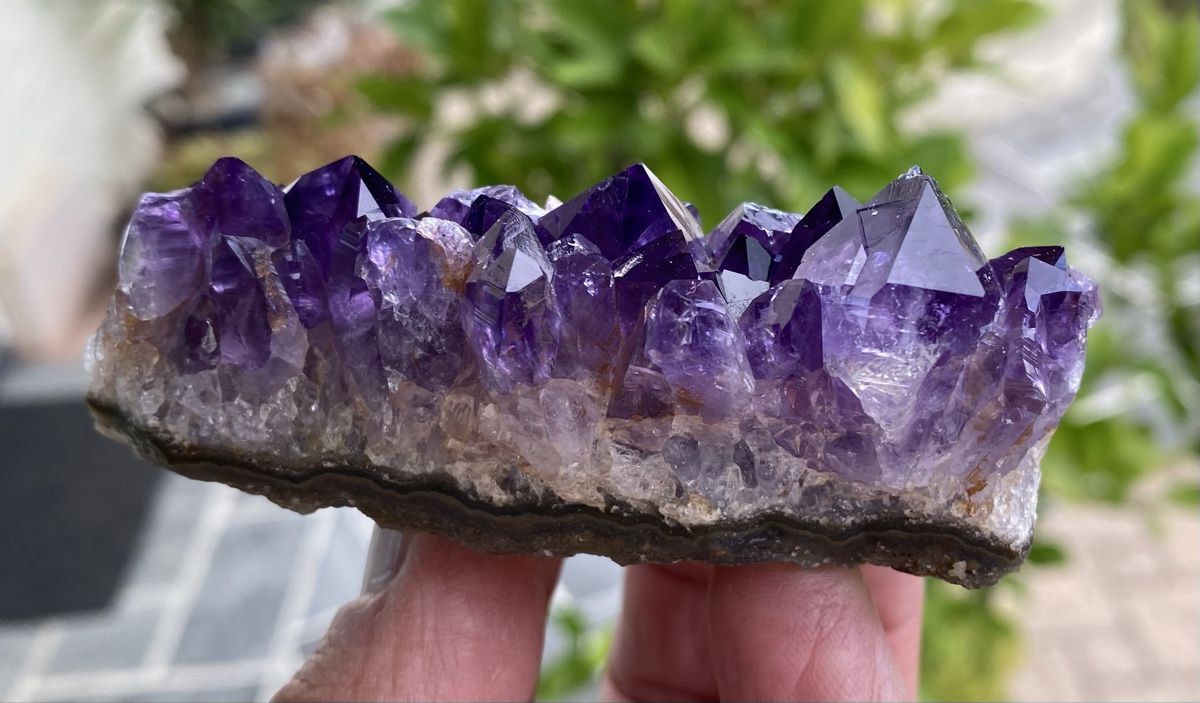 Minéraux & Lithothérapie: Amethyst Stück mit top Farbe  – D'occasion à Selzach par 321compac
