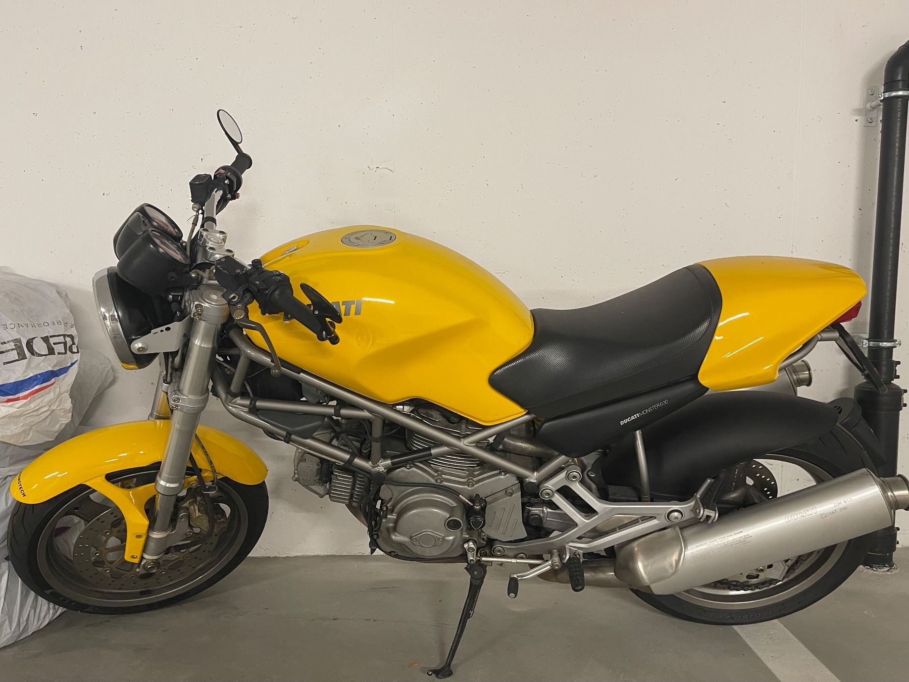 Ducati Strada: Ducati Monster 600 – Usato da Gossau ZH venduto da raf_pg2g