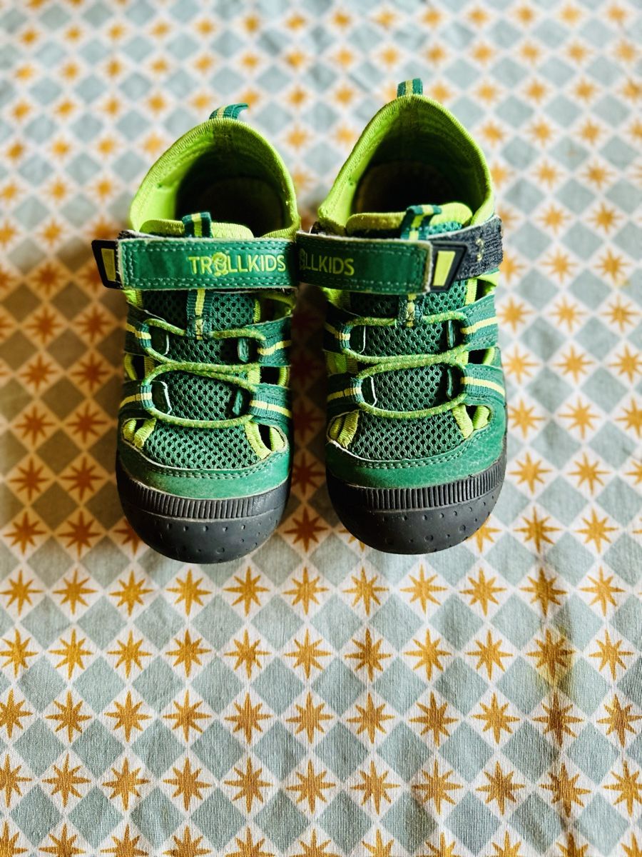 Scarpe per ragazzi: Trollkids Sandalen – Usato da Winterthur venduto da fcg_q8t5