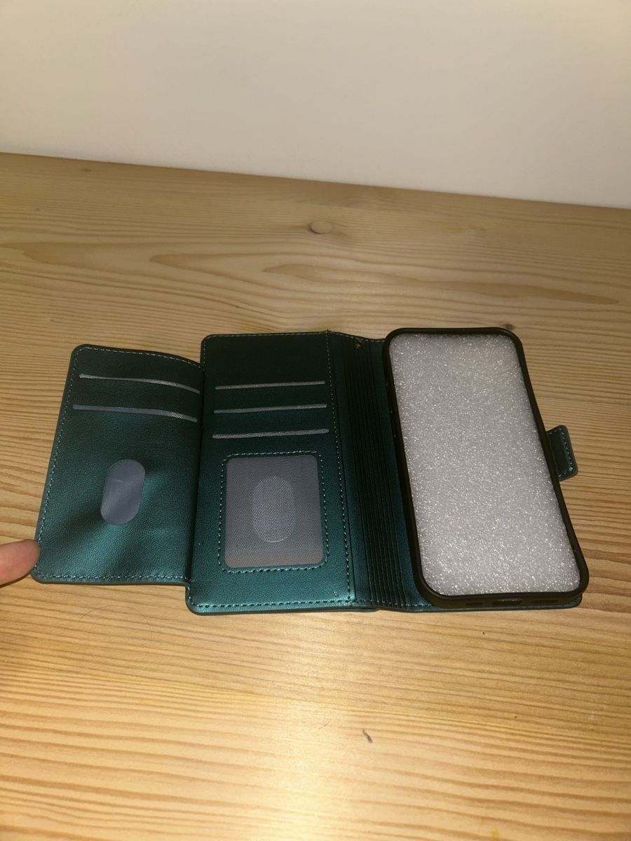 Cover & Protezioni schermo: iPhone 15 Hülle petrolgrün mit viel Fächern – Nuovo (secondo la descrizione) da Pfaffhausen venduto da Lucky_Nut 1