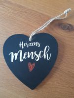 ,Herzensmensch, auf Holzherz, 17 cm, Deko, Aufhänger