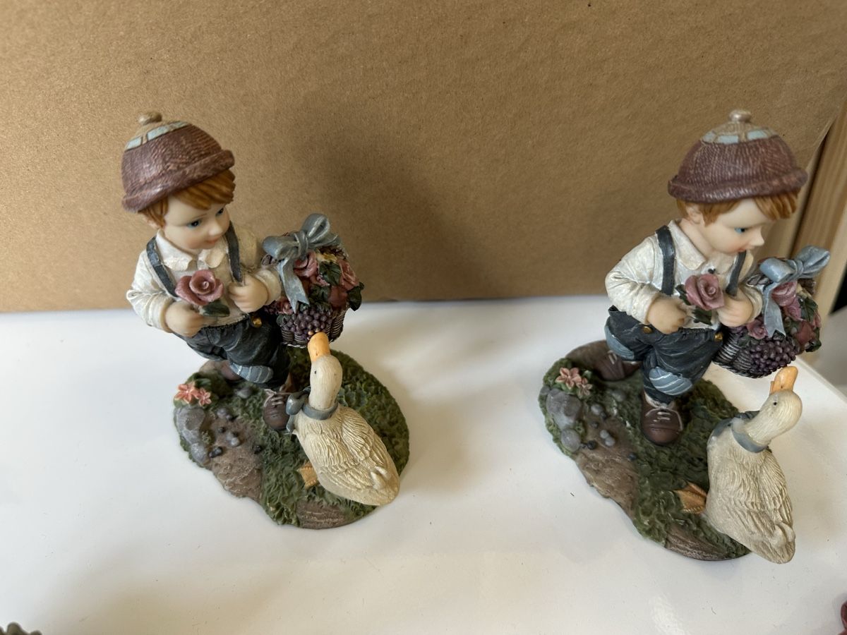 Statuette: Vintage Cherison  Figuren Neu – Nuovo e nell'imballaggio originale da Sevelen venduto da Stopglobal. 6
