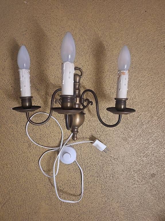 Lampade: Messing Wandlampe antik 3 flammigig – Usato da Schwerzenbach venduto da Dee_z