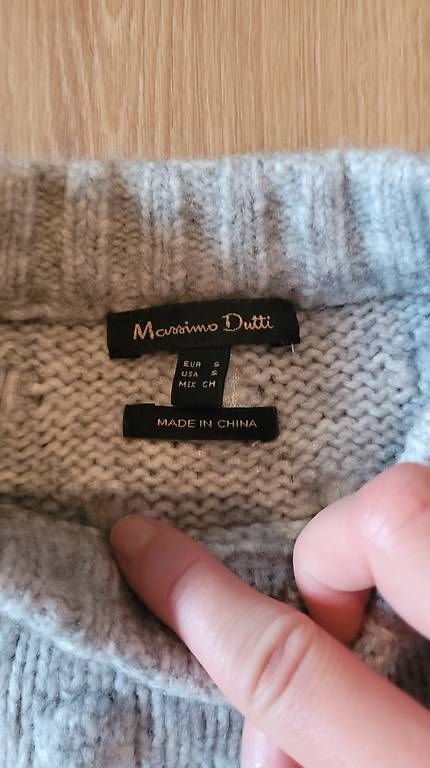 Massimo Dutti Pullover & Sweatshirts: Massimo Dutti Strickpullover mit Noppenmuster Grösse S – Gebraucht aus Gutenswil von schmidii 2