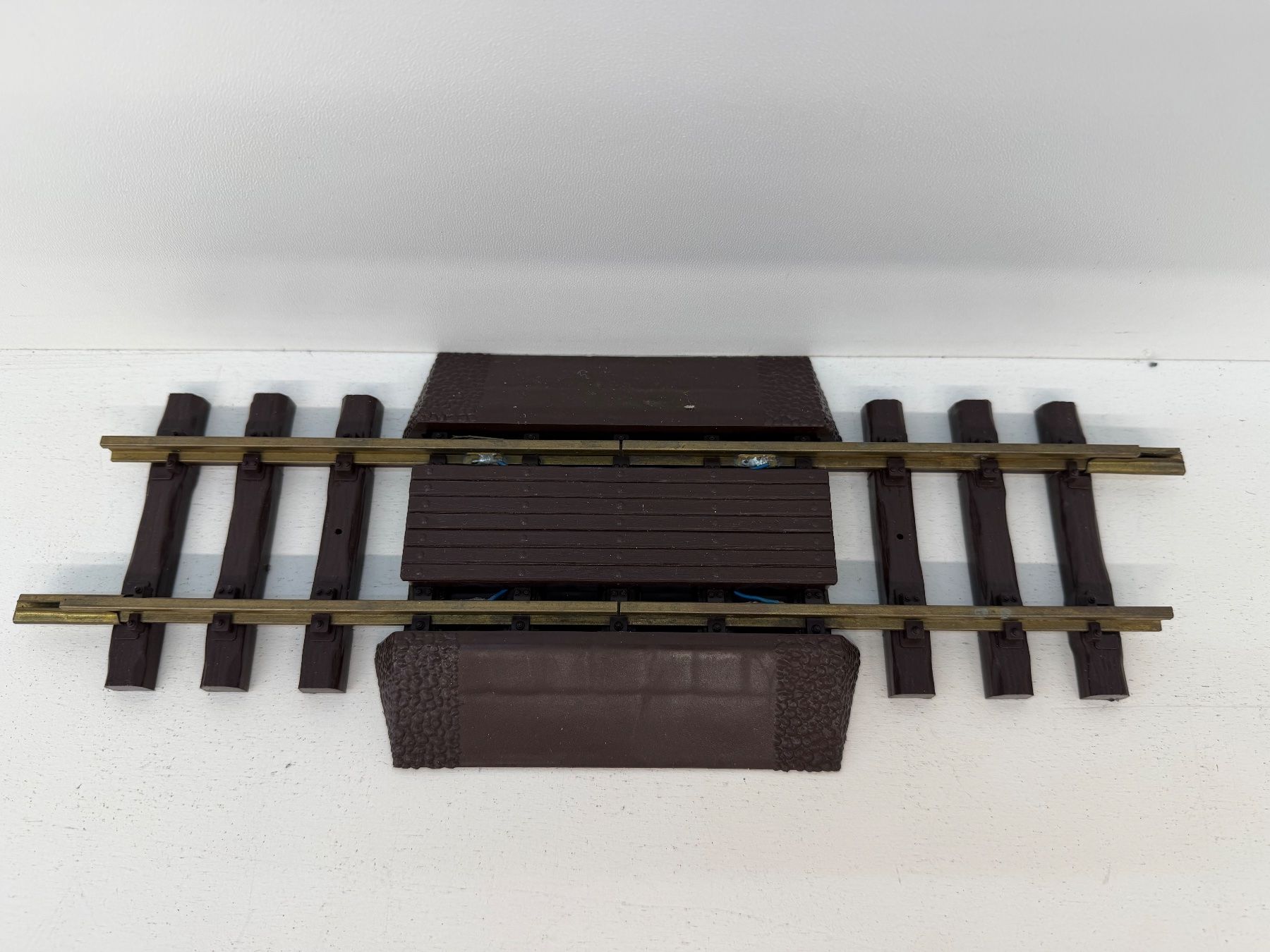 LGB Modelleisenbahnen: LGB 1000 UW Unterbrechergleis – Gebraucht aus Büsserach von ModellbahnDepot