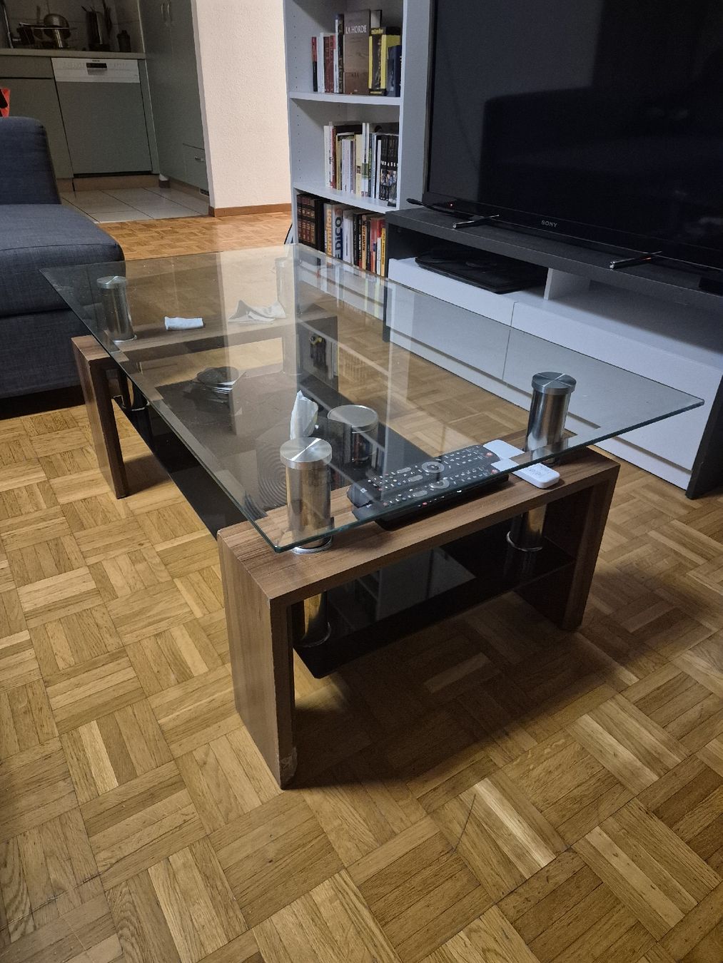 Tavoli: Table basse de salon en verre  – Usato da Chavornay venduto da toudou621 1
