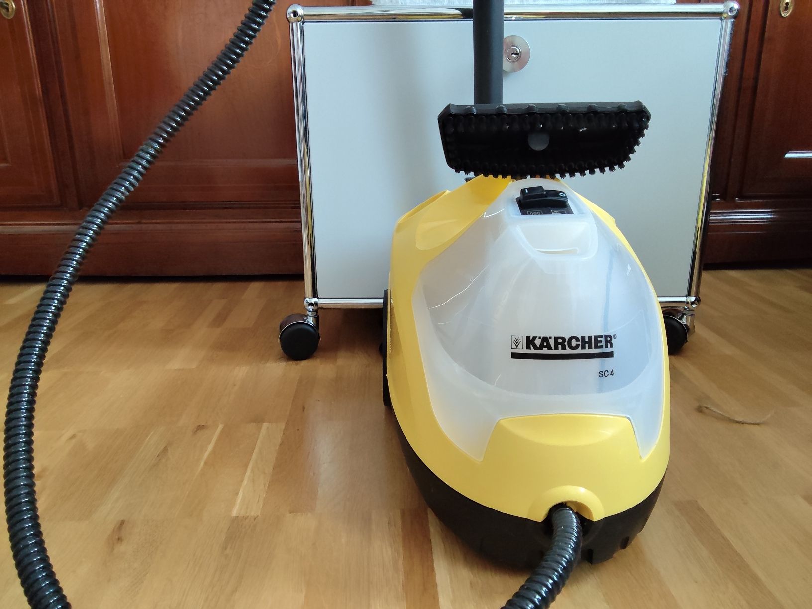 Kärcher Dampfreiniger: Dampfreiniger Kärcher SC 4, guter Zustand – Neu (gemäss Beschreibung) aus rickenbach sulz von ale3370