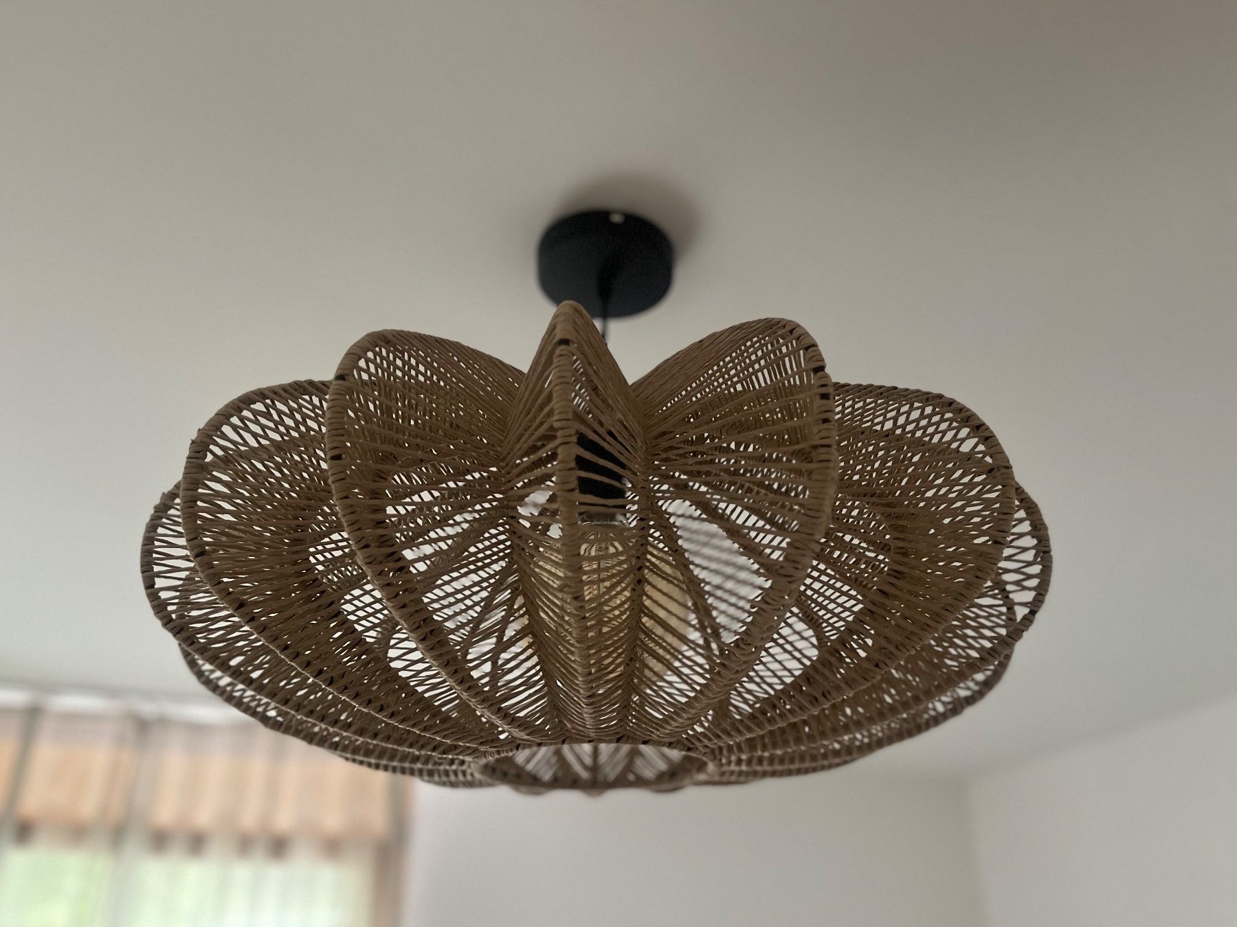 Kronleuchter & Deckenlampen: Rattan Deckenlampe naturfarben – Neu und originalverpackt aus Wallisellen von nad_2yyv 1