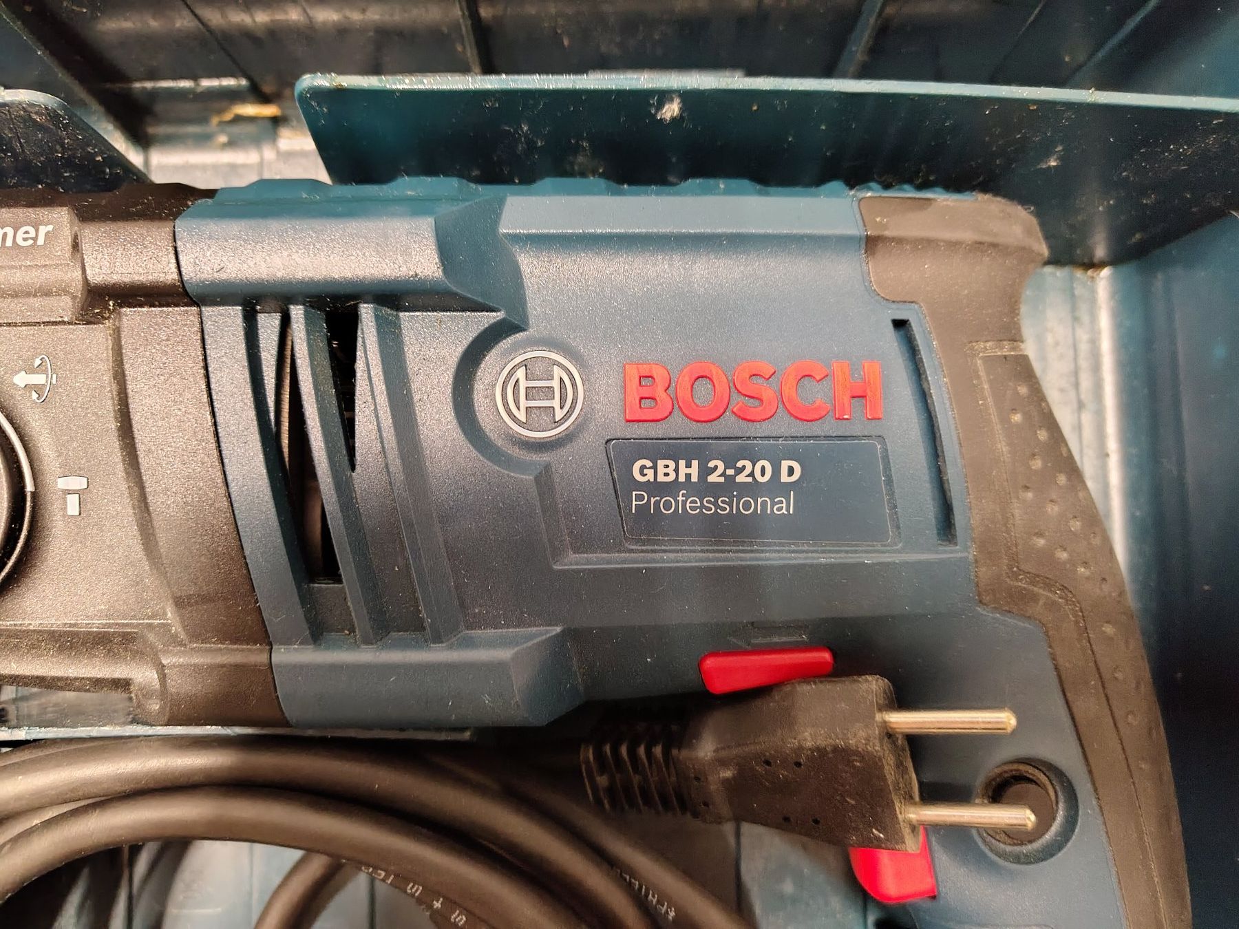 Bosch Trapani: Bosch Professional GBH 2-20 D Bohrhammer – Usato da Zofingen venduto da ruxer 1