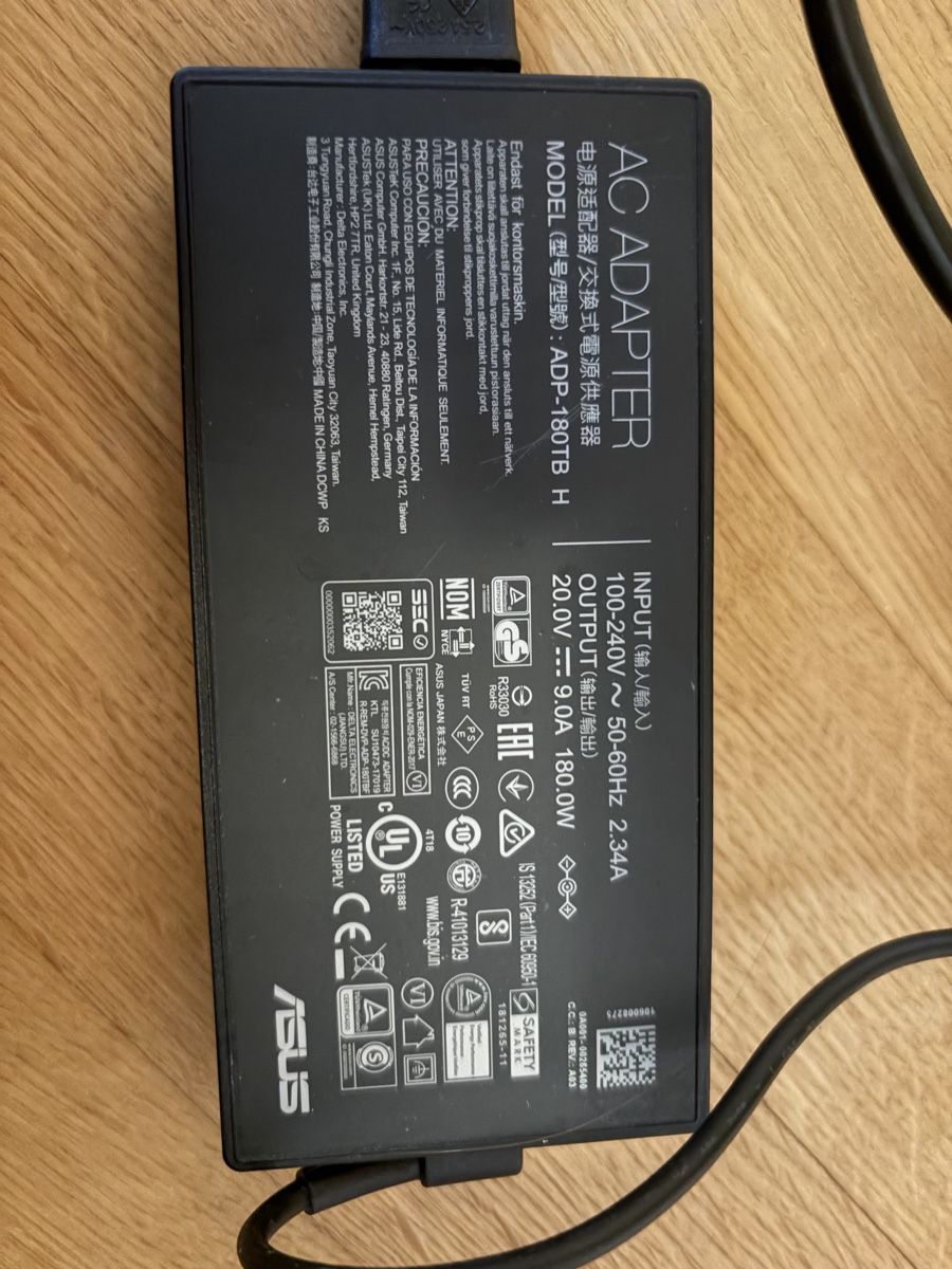 Asus Notebooks: ASUS ROG Zephyrus G14 14" Gaming Laptop – Gebraucht aus Forch von senson 4