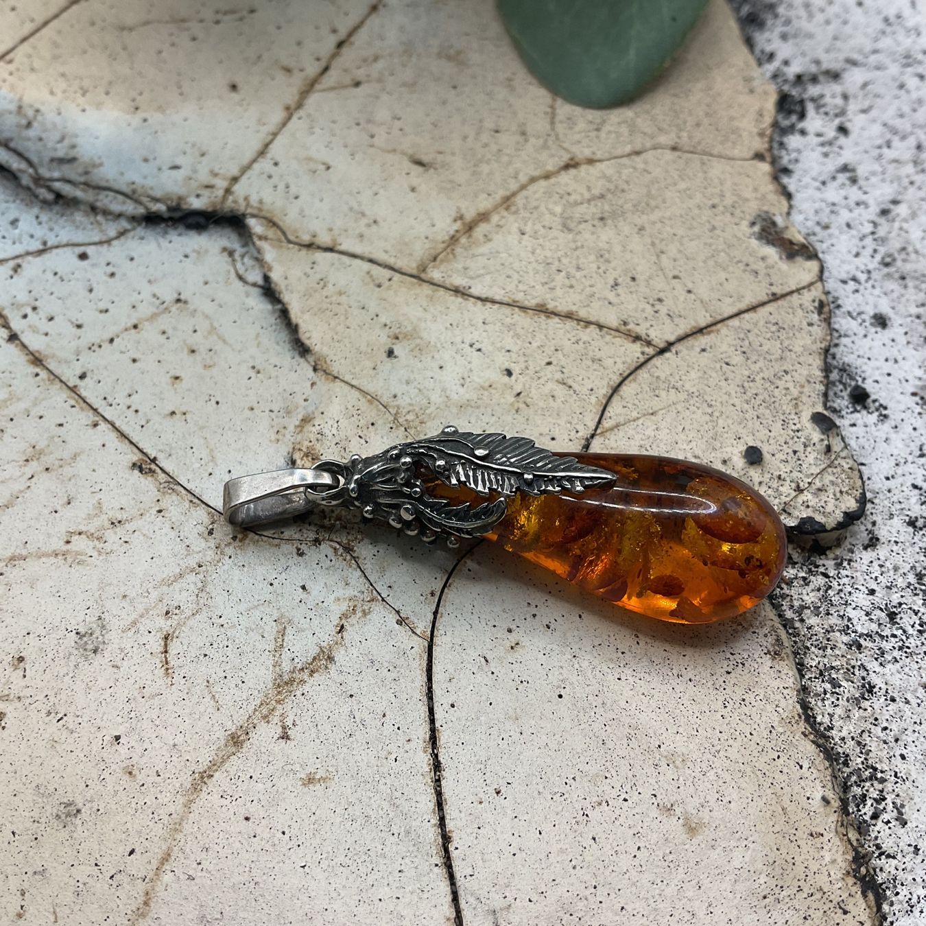 Ciondoli: Jugendstil Anhänger, Silber mit Bernstein – Usato da Luzern venduto da S.Kern01 2