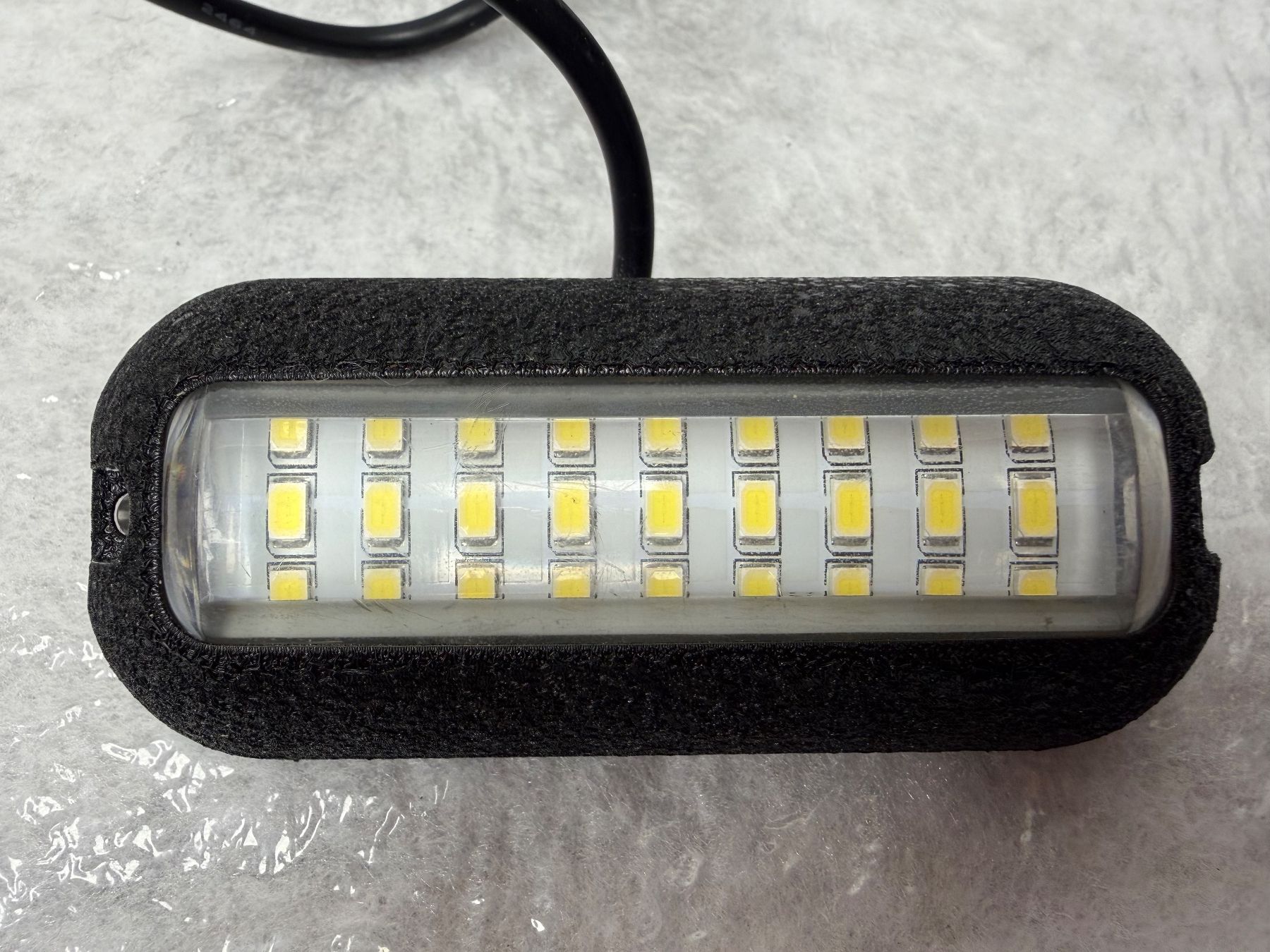 Lampade: LED-Leuchten für Camper, Boot oder Auto. – Usato da Thalwil venduto da Andi8800