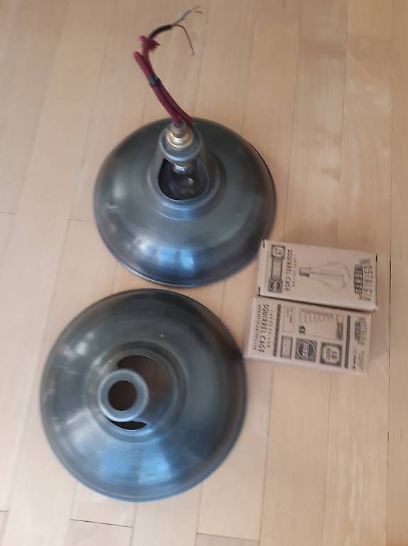 Kronleuchter & Deckenlampen: 2 Retro Deckenlampe aus Alluminium  – Gebraucht aus Aesch BL von aem_66x5