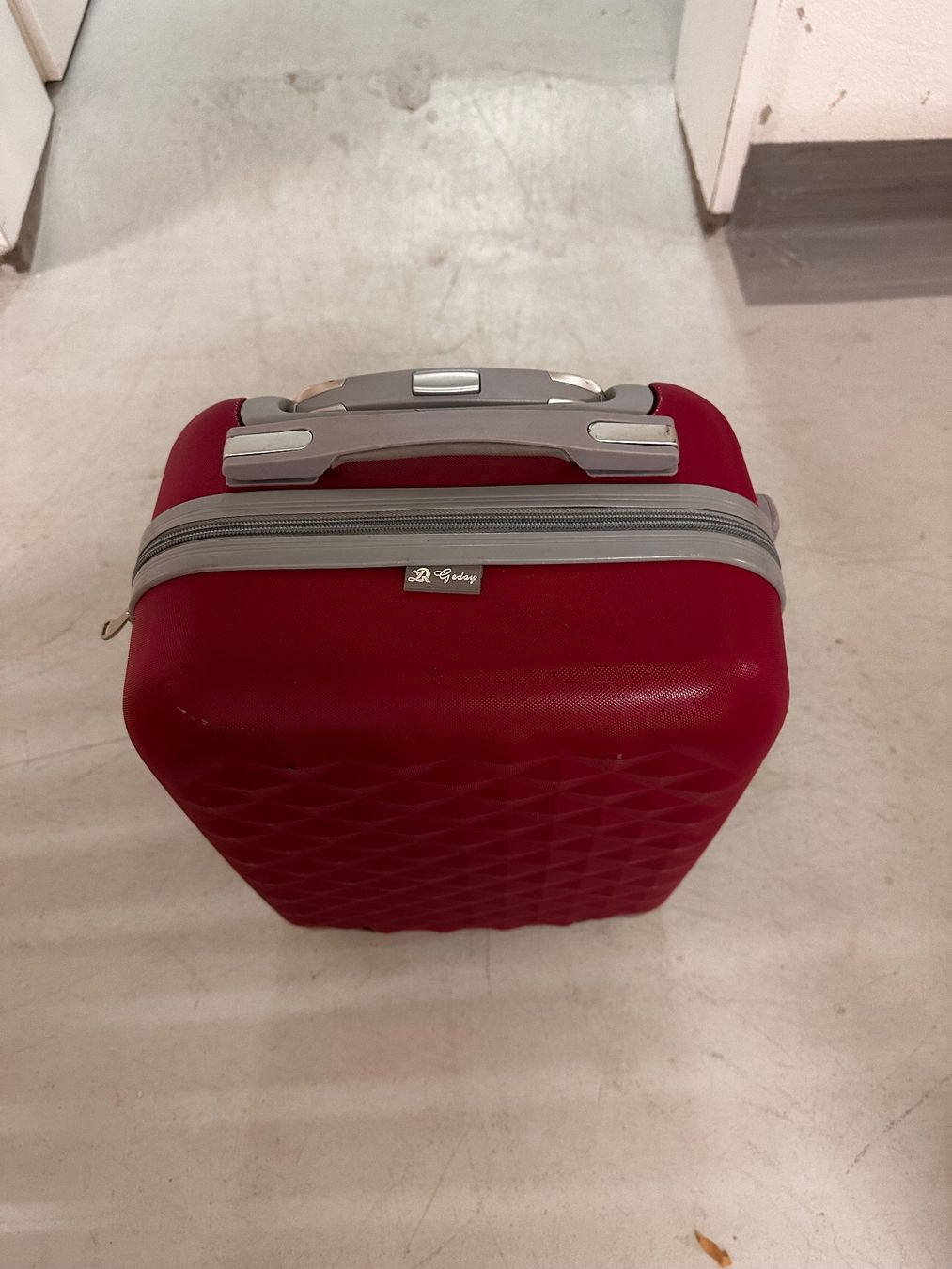 Valigie: Handgepäckkoffer pink – Usato da Dübendorf venduto da bol_h67v 1