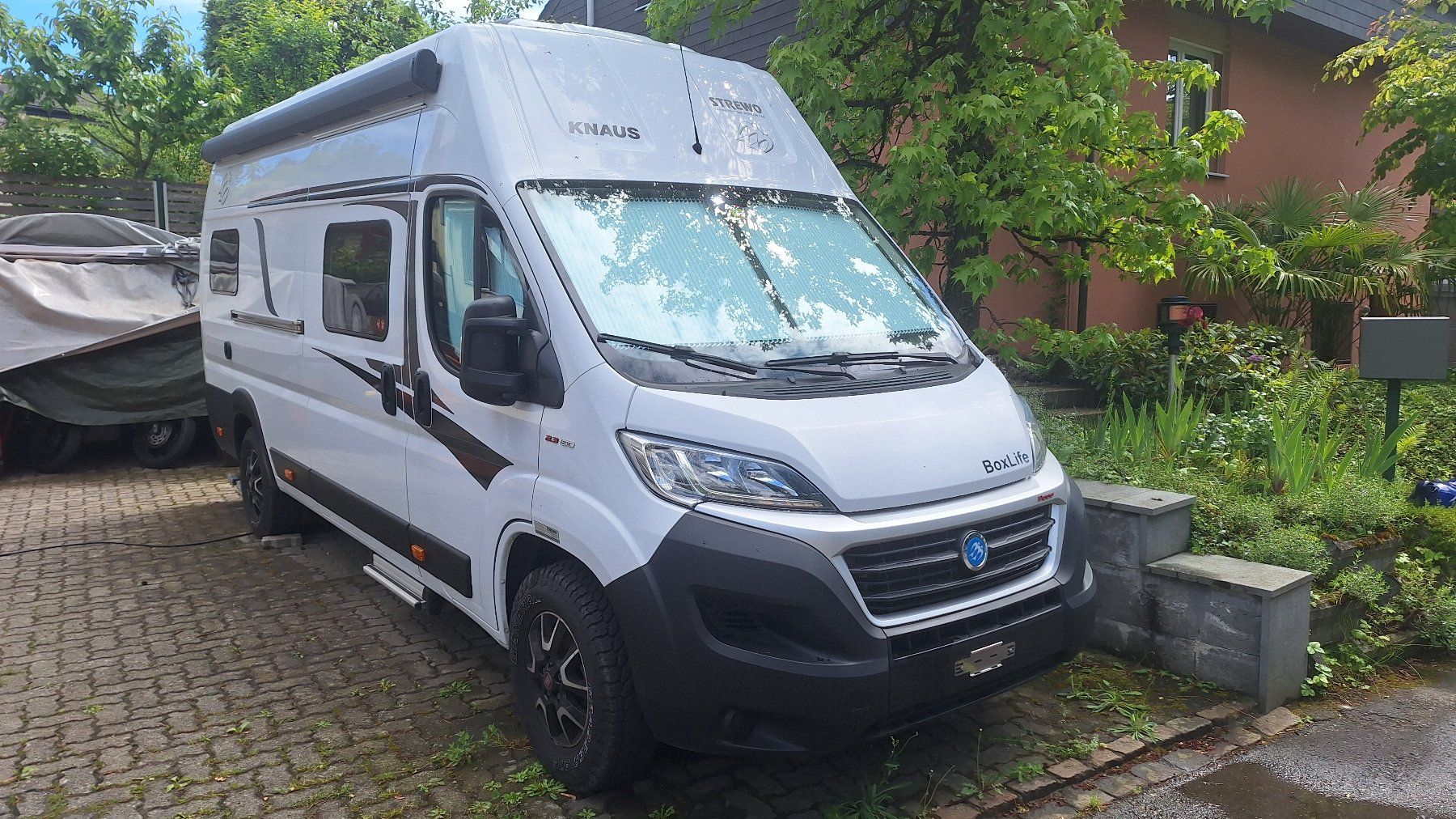 Knaus Veicoli da campeggio: Knaus BOXLIFE 630 Camper frisch ab grossem Service und MFK – Usato da Windisch venduto da Gravit