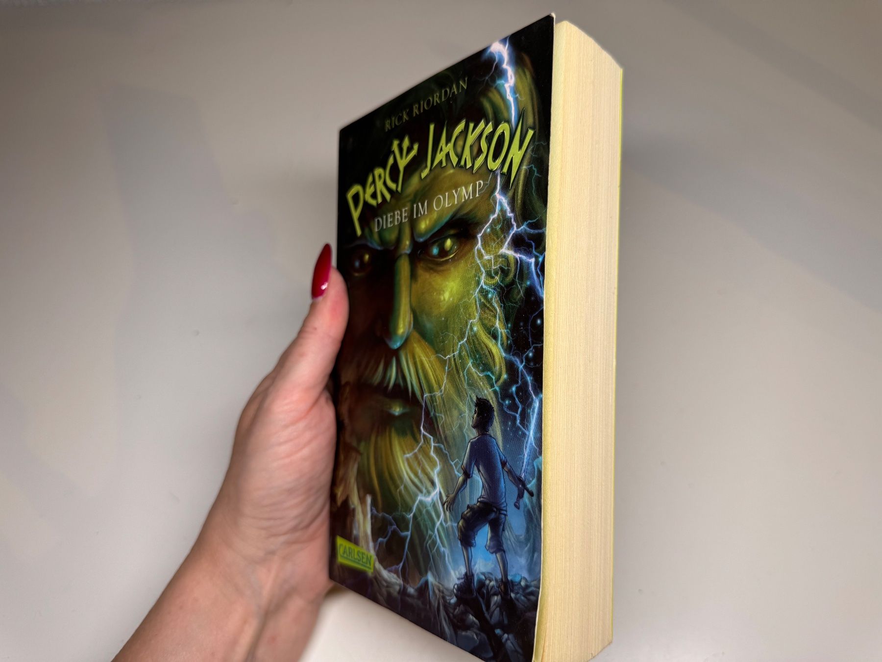 Libri: BUCH: Percy Jackson, Diebe im Olymp – Usato da Grosswangen venduto da Kleine.Knoepfe 1