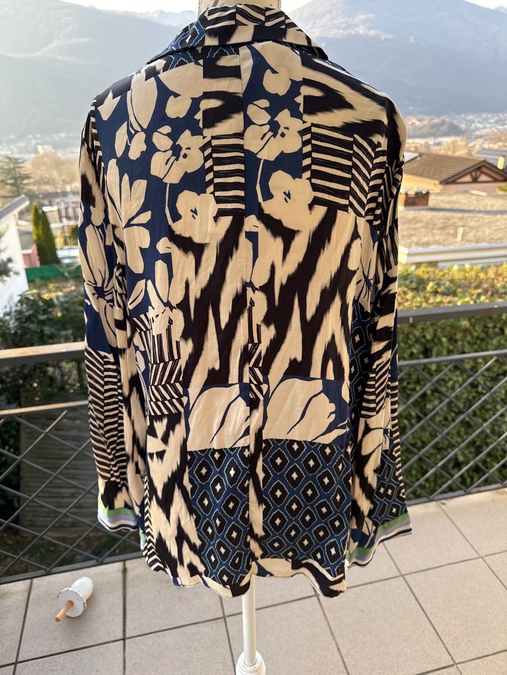 Zara Blusen: Bluse Zara Neu (M) – Neu (gemäss Beschreibung) aus Vezia von sidu03 2