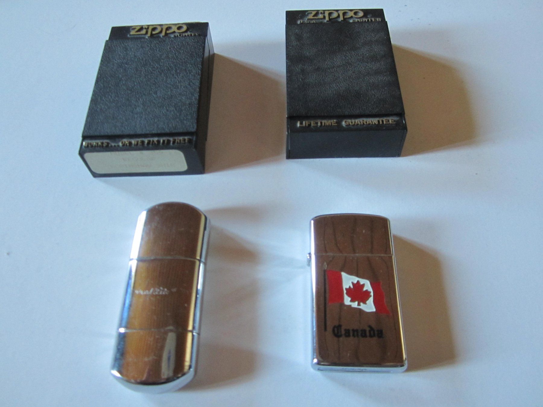 Alle Dekorationen: Briquets décorations + 2 boites zippo vide – Defekt aus Tramelan von Tors