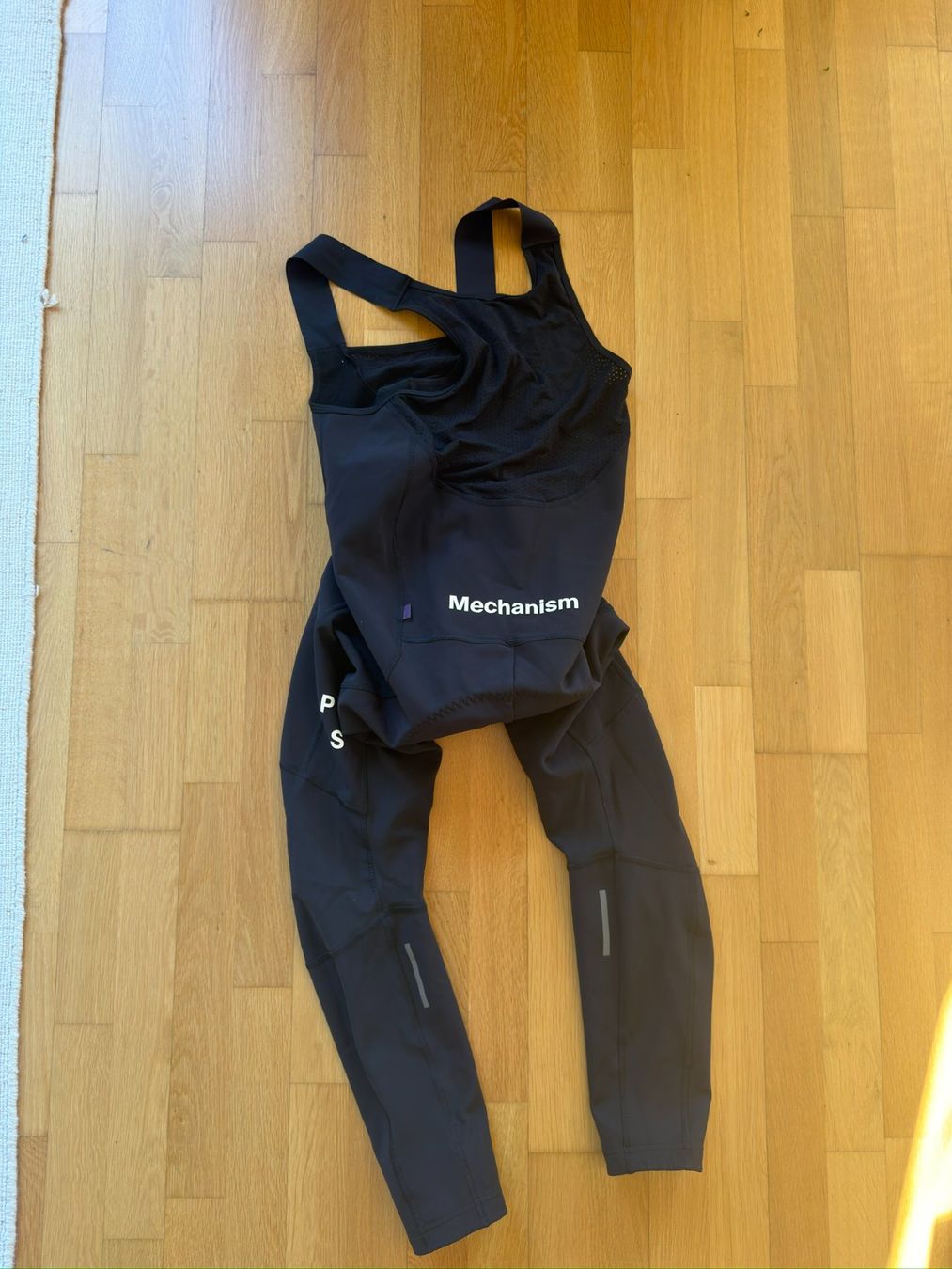 Pas Normal Studios Pantaloni: Pas Normal Studios Mechanism Deep Winter Long Bib, Schwarz – Usato da Zürich venduto da magri_zh 3