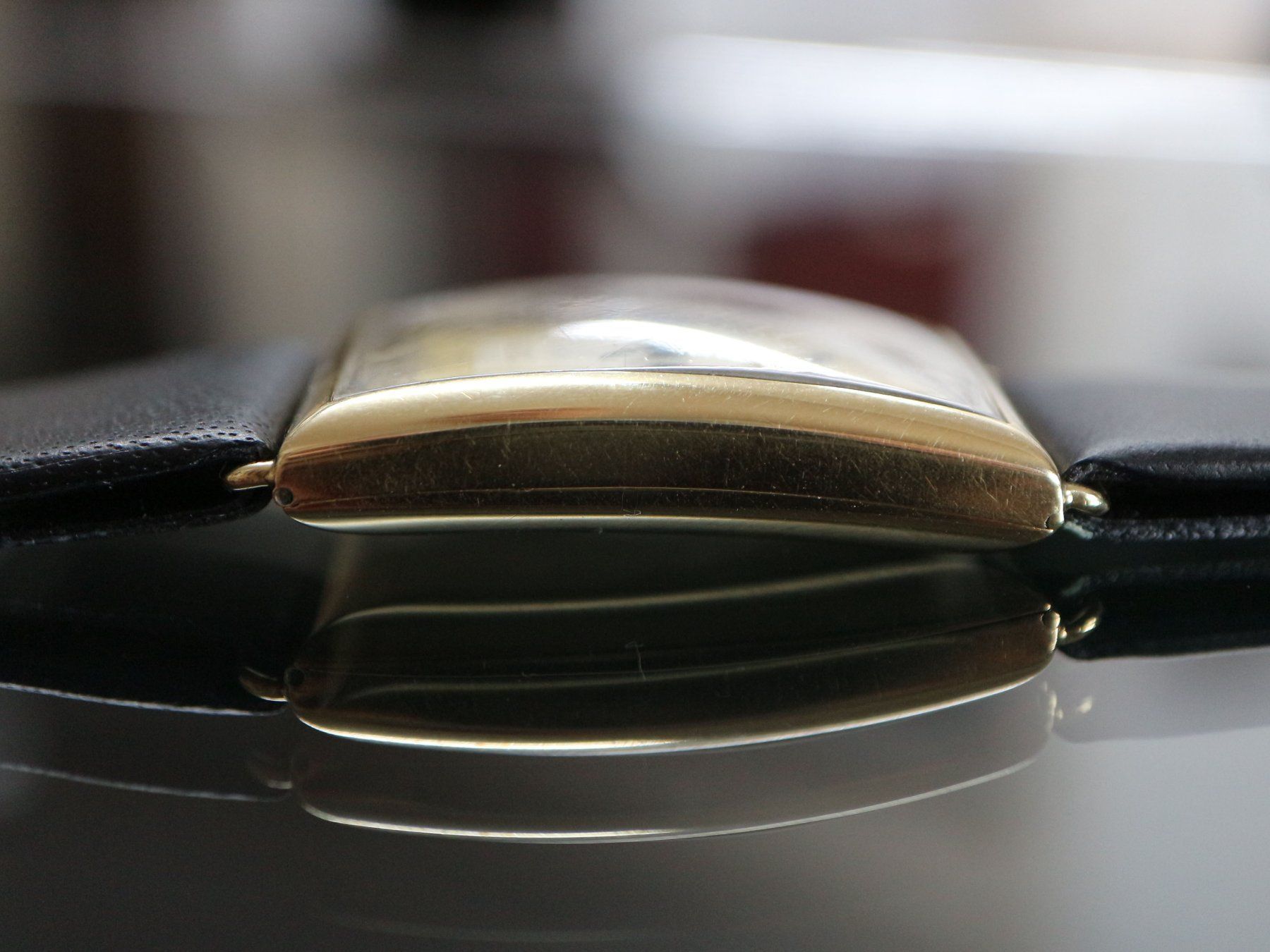 Tissot Uhren: Tissot Antimagnetisch, 14 Karat Gold – Gebraucht aus Bülach von Uhrenwerkstatt 9