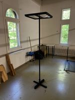 Schwarze Stehlampe mit Touch-Funktion, dimmbar, Top Zustand
