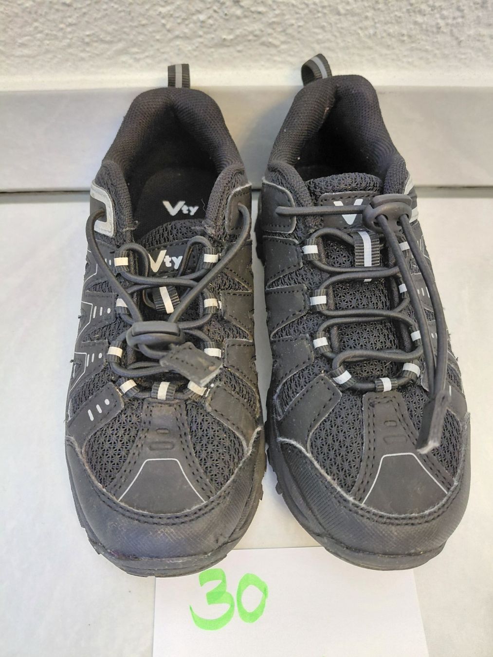 Scarpe per ragazzi: Trekkingshuhe Vty, Grösse 30 – Usato da Schwyz venduto da Gilmour83 2