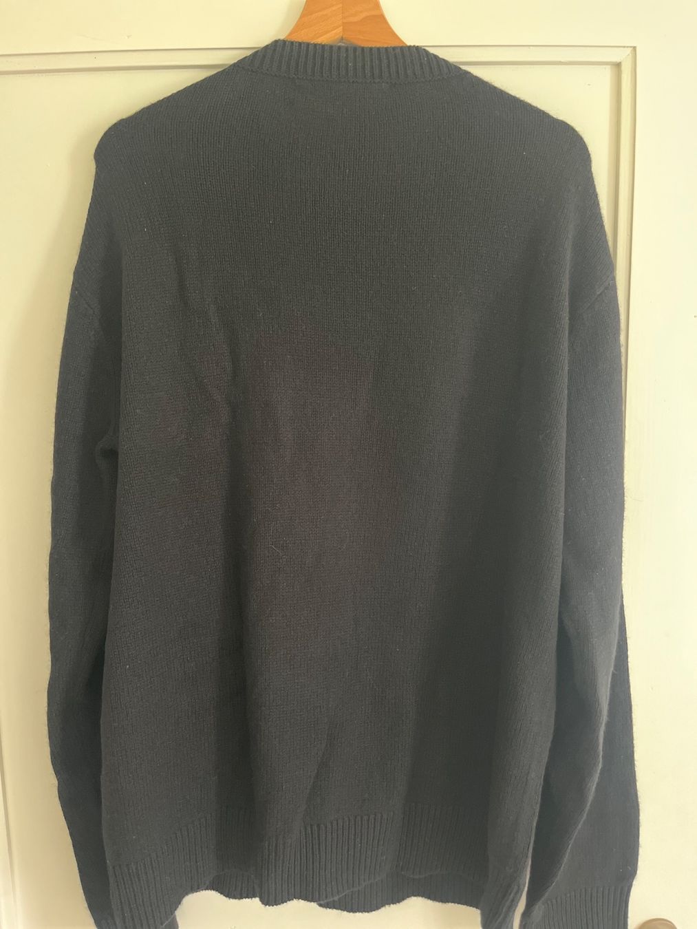 Pullover & Sweatshirts: The Elder Cashmere Pullover, black, L – Gebraucht aus Zollikon von Mia_Zollikon 3