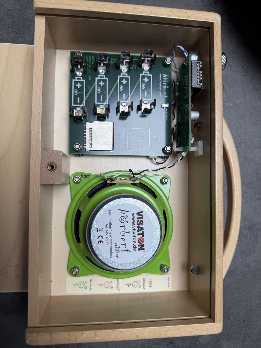 Hörbert Lettore multimediale portatile: Hörbert mit Zusatzspeicherkarten – Usato da Zunzgen venduto da sajoda 1