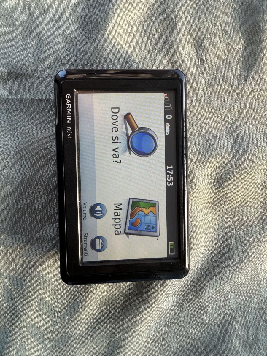 Garmin Navigatori: Garmin nüvi 1390 – Usato da Minusio venduto da Mate1999