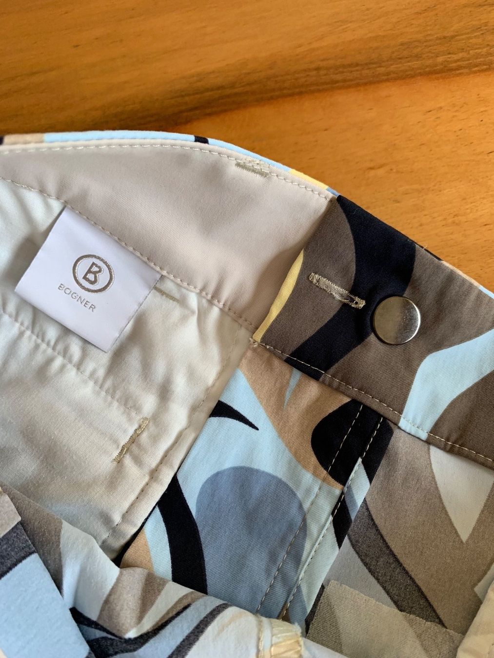 Bogner Pantaloni: Bogner wilde Hose, Gr. 36, bunt Retro-Muster - Mega Teil! – Usato da Meiringen venduto da Sheyene 5