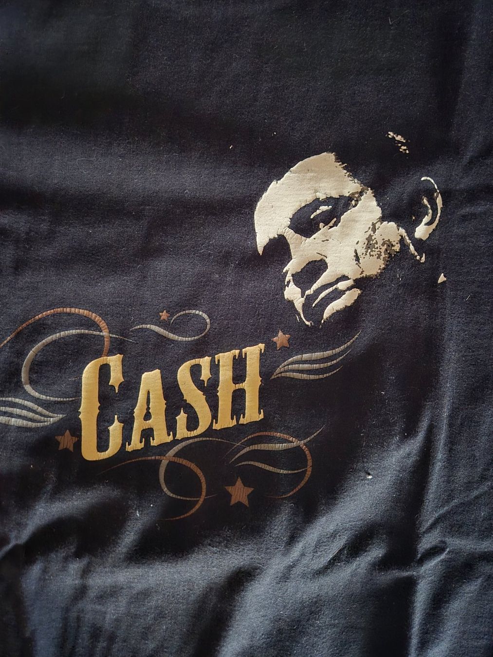 T-shirt: Johnny Cash Shirt – Usato da Trogen venduto da Monk3yWear 1