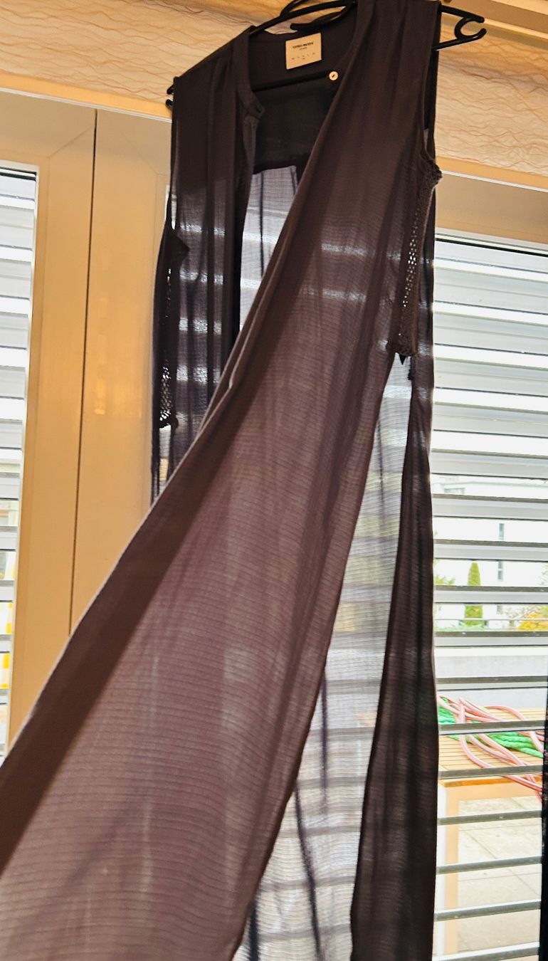 Robes: Wollkleid mit Umhang/Cape – D'occasion à Fehraltorf par jut_8hps 3