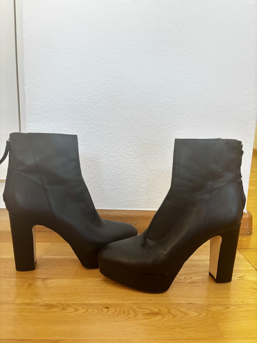 Damenschuhe: Zara Leder Stiefelette  – Gebraucht aus Zürich von lui_m7zz 3