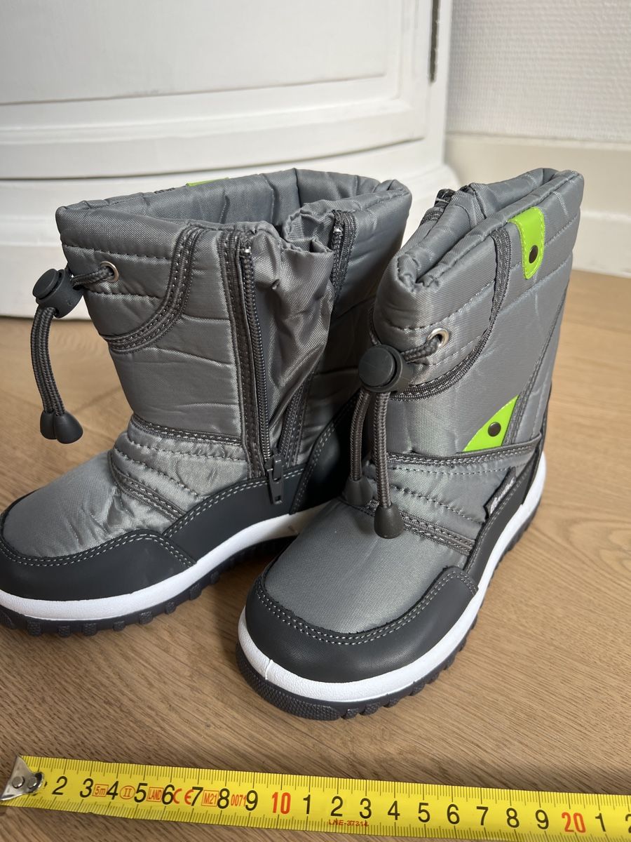 Scarpe per ragazzi: Neu: Winterstiefel Gr. 30 – Nuovo (secondo la descrizione) da Oensingen venduto da katepe 5
