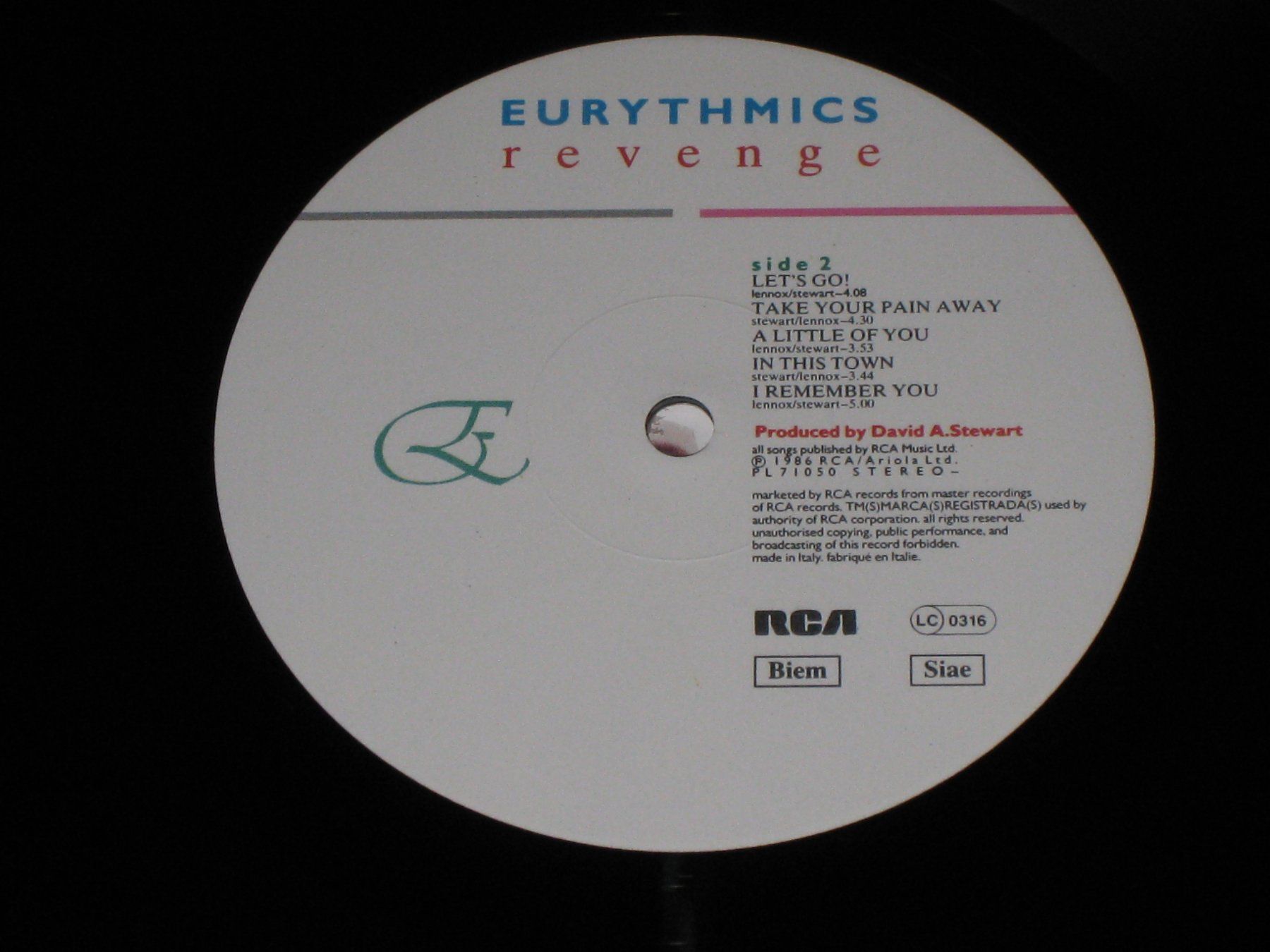Dischi in vinile: LP - EURYTHMICS - REVENGE – Usato da Steckborn venduto da Quo7 2
