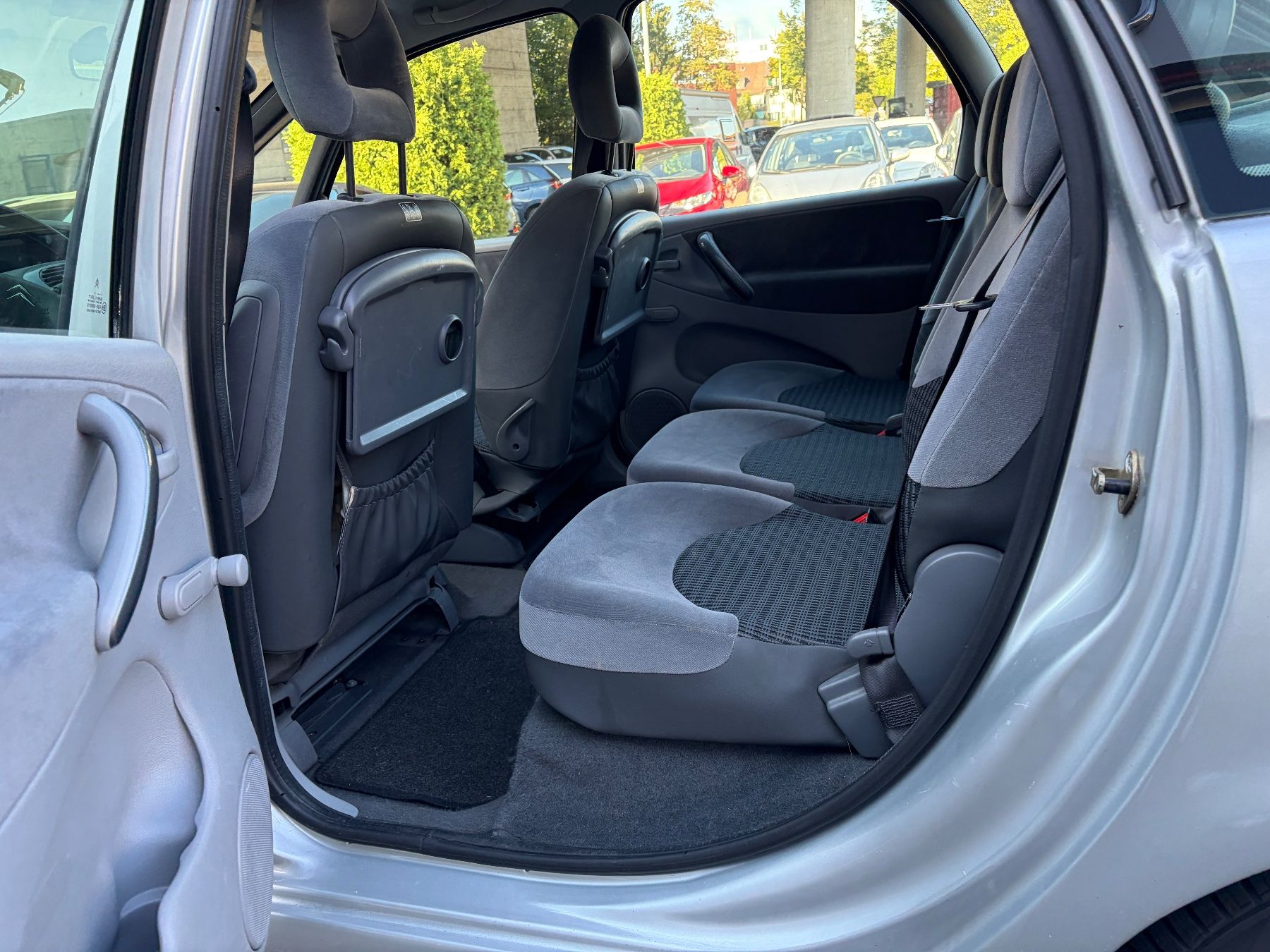 Citroën Automobili: Citroen Piccasso 1.8i – Difettoso da Bern venduto da Garage-Blunier-AG 5