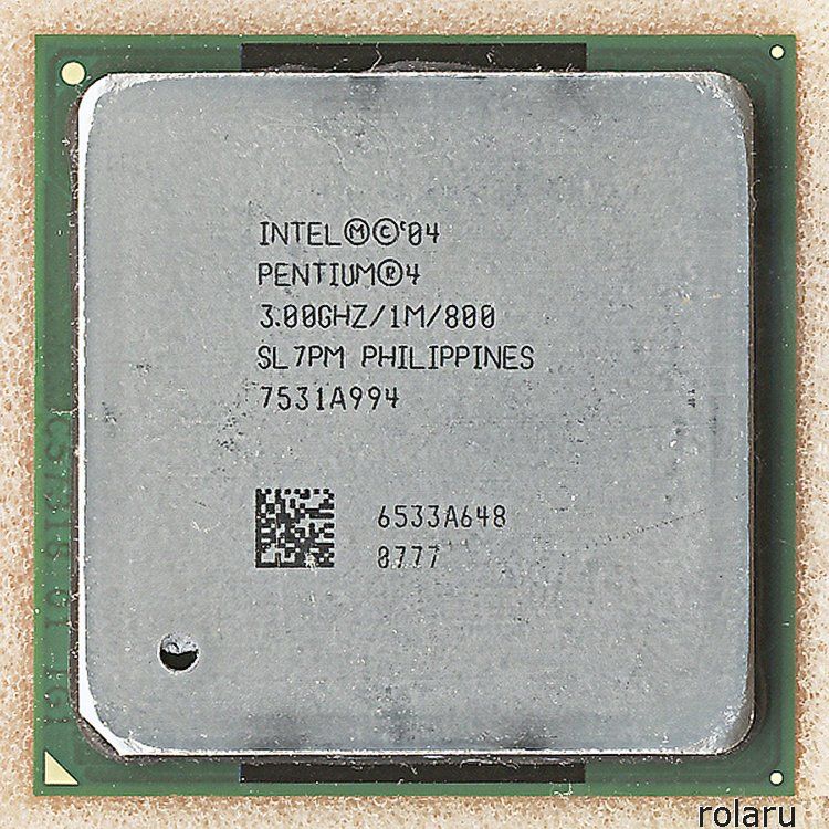 Intel Componenti elettronici: Pentium 4 HT, 3.00GHz/1M/800, Socket 478 – Usato da Baden venduto da Rolaru 1