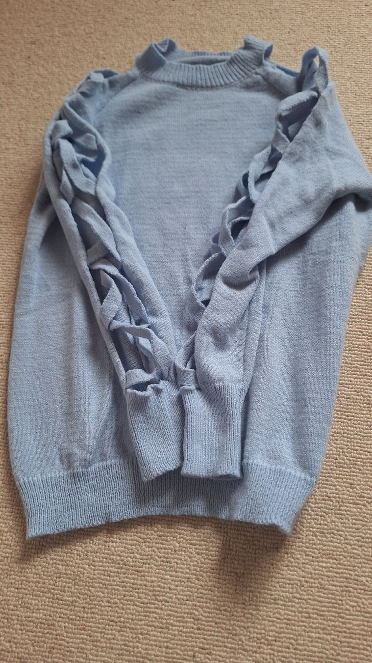 Lots de vêtements: Bonita Jacke und 3 neue Pullover – Neuf (Voir description) à werdenberg par Nsmilles 5