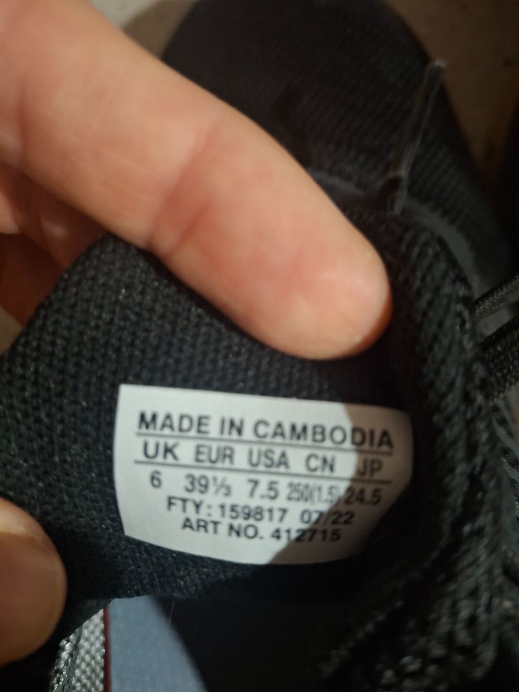 Salomon Damenschuhe: Salomon Wanderschuhe Grösse 39 1/3 – Gebraucht aus Kollbrunn von redvolki 1