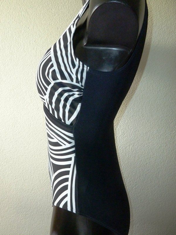 Costumi da bagno & Bikini: Badeanzug Gr. 38 -  NEU!!! – Nuovo e nell'imballaggio originale da Widnau venduto da Schurlibua 2