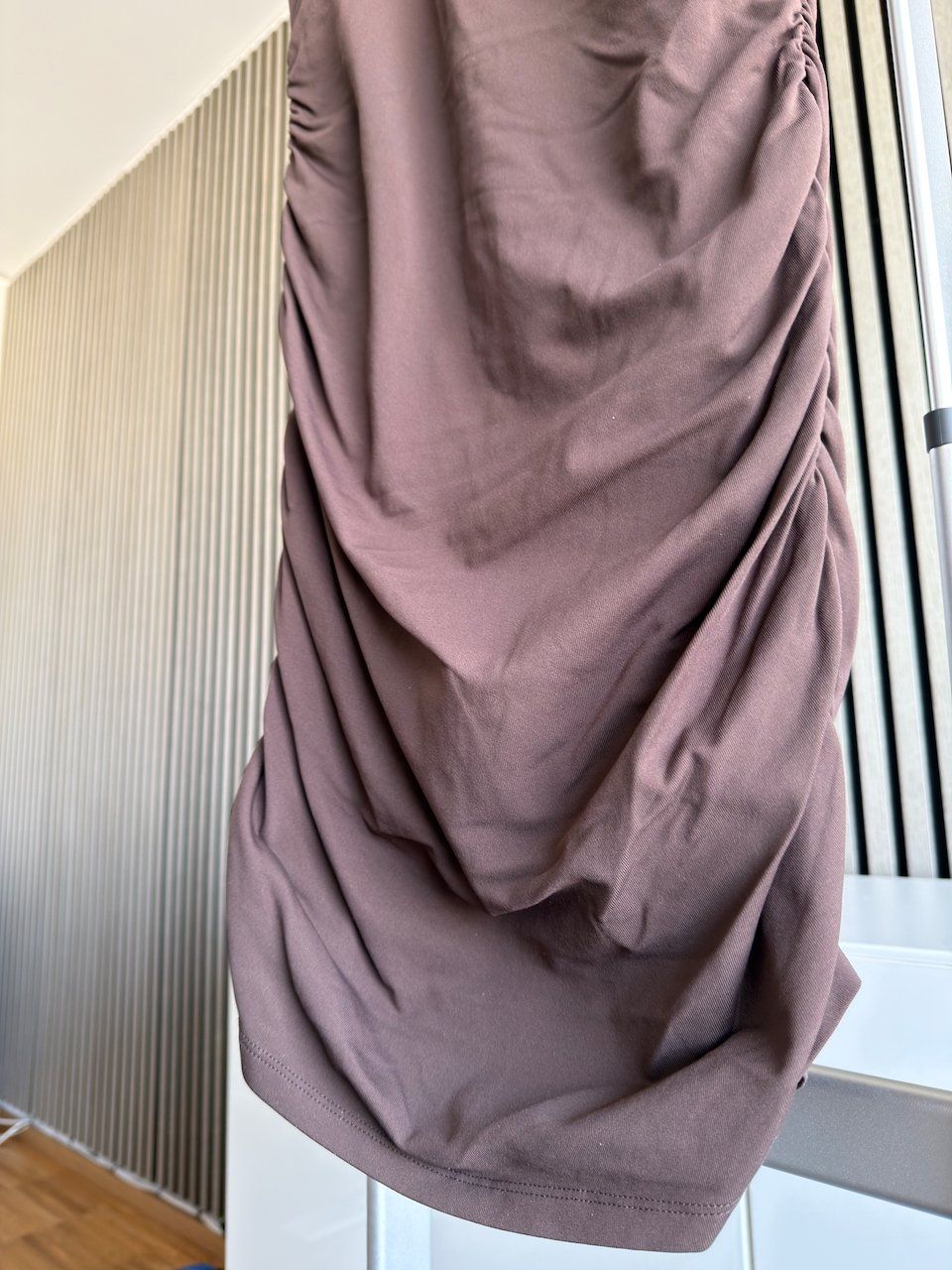 Aritzia Kleider: Dress Aritzia Babaton M – Gebraucht aus Zürich von mad_87xc 4