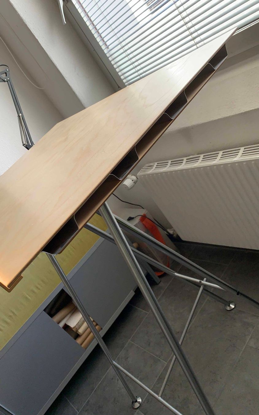 Atelier Alinea Scrivanie: Stehtisch. Marke Alinea – Usato da BIENNE venduto da EstherB53 2