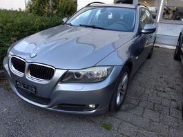BMW 320d xDrive Touring mit Motorschaden