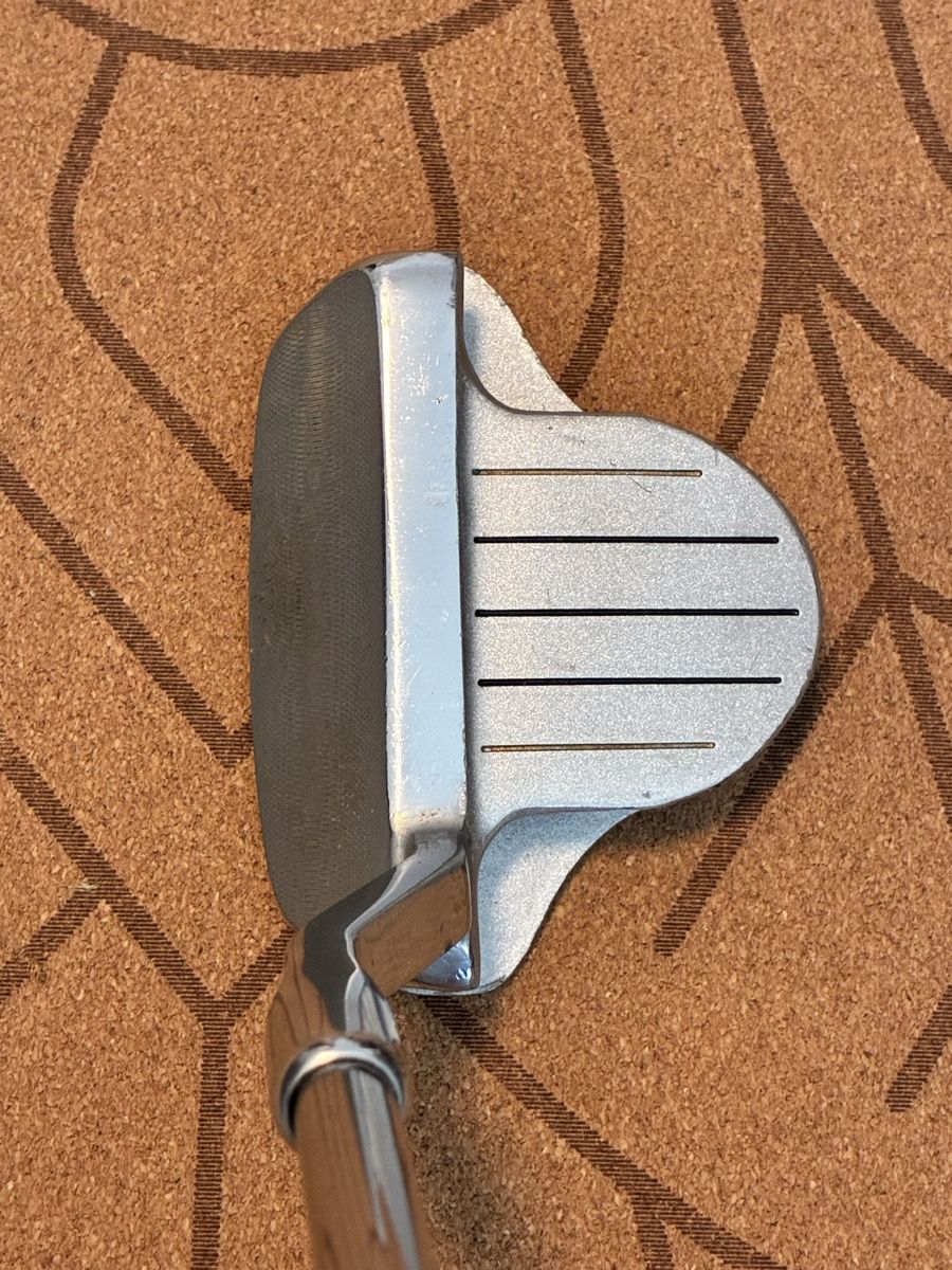 Mazze & Set: Bear Claw Chipper – Usato da Bern venduto da Golf_Bern
