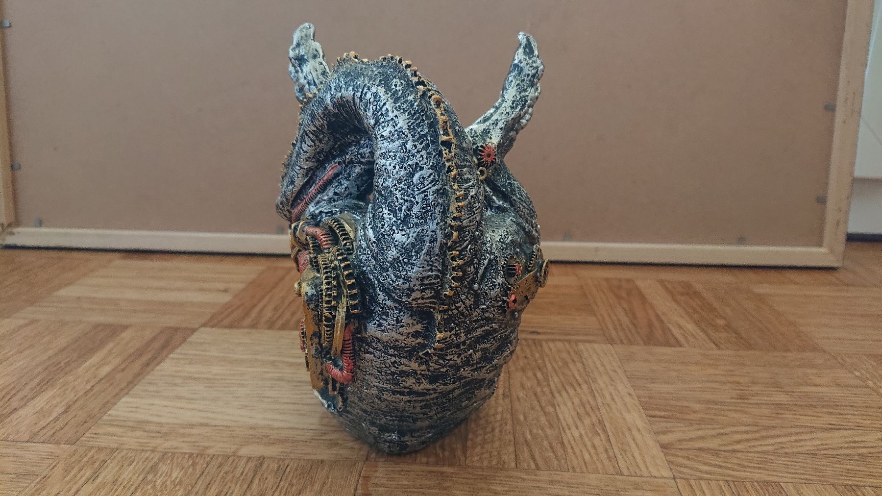 Tutte le decorazioni: Weinflaschenhalterung Steampunk T-Rex – Usato da Chur venduto da FreakofRarity 2