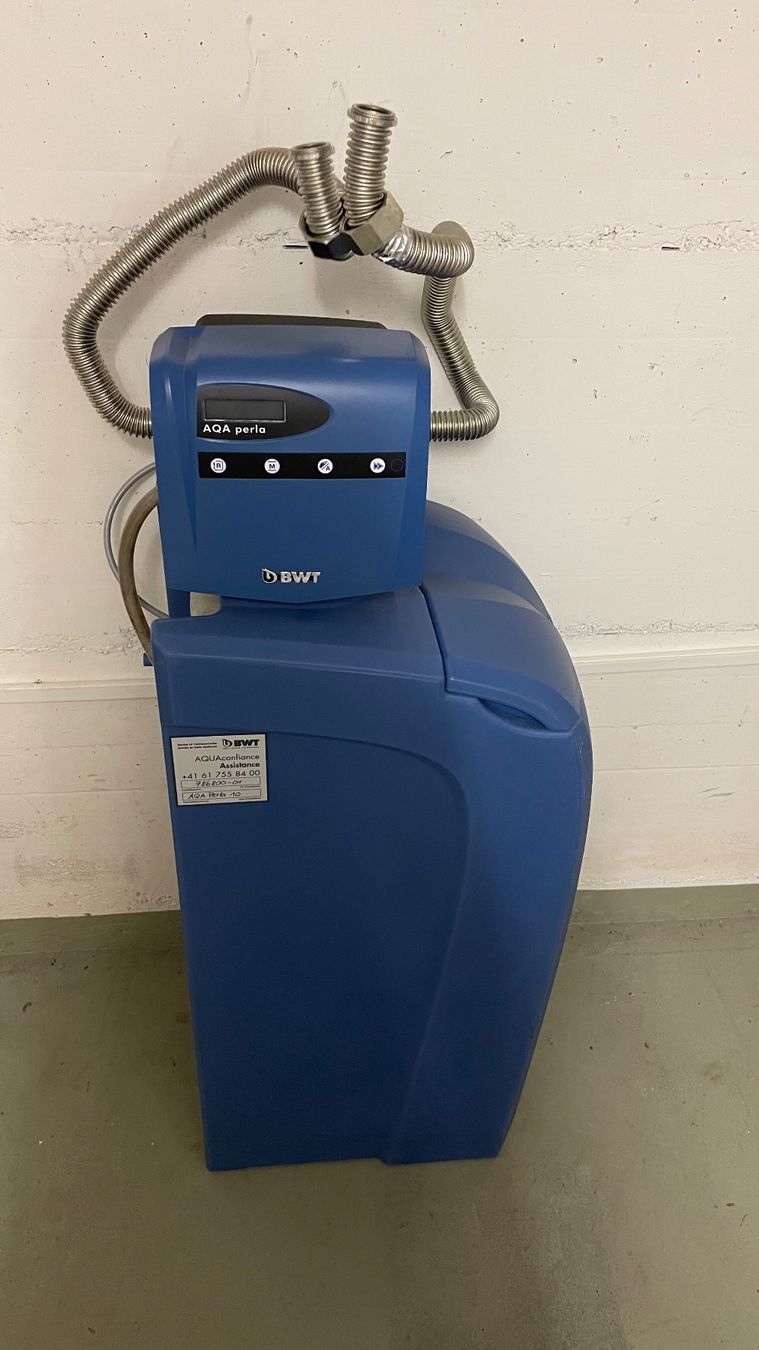 Sanitari: Entkalkungsanlage BWT AQA perla 10 – Usato da Benken SG venduto da Duschka