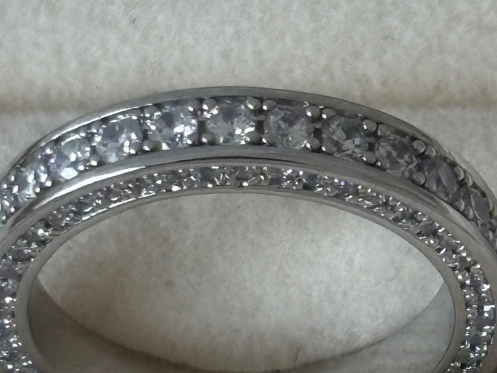 Anelli: Luxus Elegante Gr: 19/9 Memoire Ring  Farbe Silber – Nuovo (secondo la descrizione) da Biel-Bienne venduto da Roserosse13