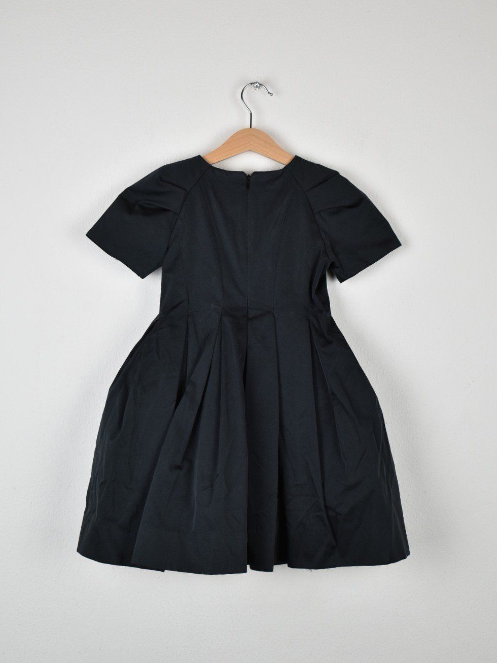 Monnalisa Kleider & Röcke: Monnalisa Cocktailkleid Gr.116, schwarz – Gebraucht aus Nürensdorf von 2ND_STORY 1