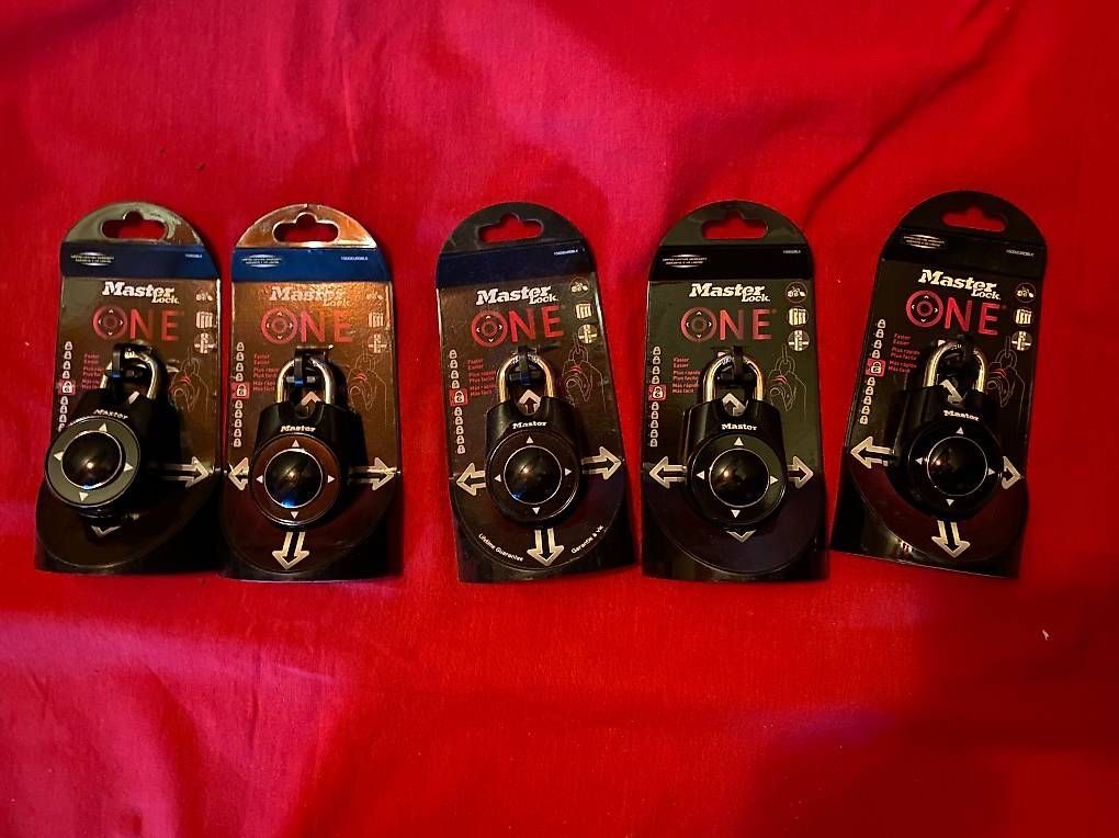 Cadenas: Cadenas directionnel Master – Neuf avec emballage d'origine à Orbe par Fox_Mulder01 1
