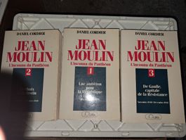 trois tomes de la biographie de Jean Moulin